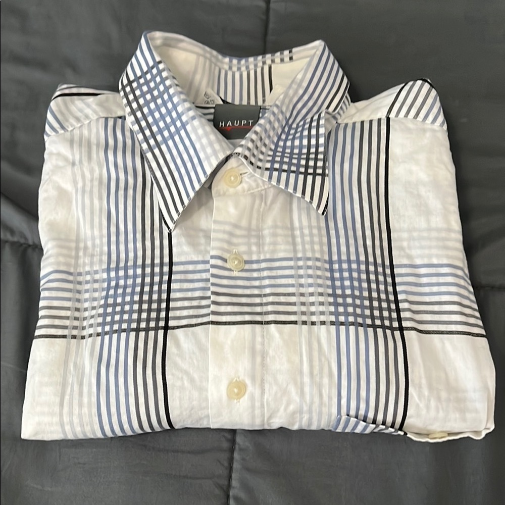 Haupt Casual Short Sleeve Button Down Shirt Size L
